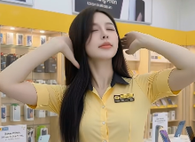 Cô nhân viên nhảy quá "cuốn", xinh đẹp đến mức người xem hoài nghi là… AI