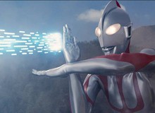 Tượng đài Ultraman "bán mình" cho AI và tiền ảo khiến fan phẫn nộ