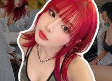 Tạo dáng quét nhà đảm đang, nữ coser được fan mê mệt đòi bế về làm vợ