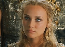 Đến công chúa đẹp nhất thế giới cũng bị "nhuộm đen", nhan sắc phá nát nguyên tác khiến ai cũng phẫn nộ