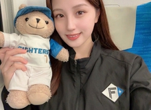 Kiếm tiền nhờ ảnh gợi cảm, nàng hot girl gây sốc khi cấm fan nhìn vòng một, đưa ra "bộ quy tắc" gây tranh cãi