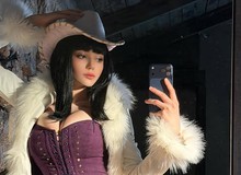 Đẹp không thua gì bản gốc, nữ coser 1,5 triệu follow "hô biến" thành phiên bản Robin khó rời mắt