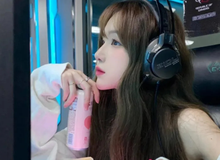 1800 ngày chơi game bằng chân, cơ thể nữ streamer biến dạng kinh hoàng