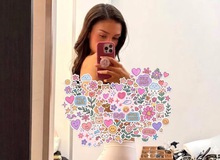 Nàng dâu tỷ phú nhà Beckham gây sốt với loạt ảnh táo bạo