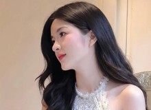 Ngẫu hứng biểu diễn ảo thuật, cô giáo xinh đẹp khiến CDM hết lời khen ngợi