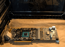 Đỉnh cao huyền học 2026: Card đồ họa 'đột tử', game thủ ném luôn vào lò nướng và cái kết khiến chuyên gia cũng phải ngả mũ!