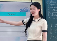 Bật mí sức hút của cô giáo tiếng Anh "nhà người ta": Vừa giỏi vừa duyên, thảo nào người xem "mê tít"!