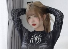 Biến hình thành người nhện, nữ TikToker khiến dân tình điêu đứng