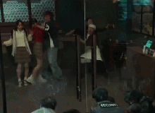 10 năm mới lại có phim Hàn hay như Train to Busan: Nữ chính là "phao chống flop", cơn lốc quét ngang toàn cầu