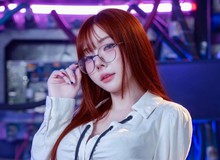 Hóa cô thư ký, nữ streamer đình đám Thái Lan khiến MXH "bùng nổ" vì quá quyến rũ