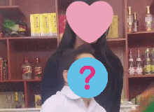 Nam diễn viên lùn nhất showbiz: Chỉ cao 1,28m, ngủ bụi ngoài công viên - gầm cầu vẫn cưới được 4 cô vợ trẻ đẹp
