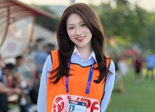 Rời sân khấu giải đấu, MC thể thao Linh Nắng gây bão mạng khi khoe trọn đường cong gợi cảm
