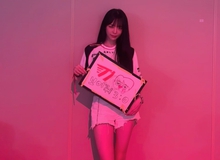 Đi cổ vũ T1, fangirl bất ngờ "viral" vì quá xinh đẹp