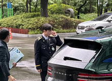 Faker bất ngờ "đổi nghề" khiến cộng đồng ngỡ ngàng