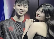"Gương vỡ lại lành", cặp đôi nổi tiếng Liên Quân bất ngờ ngồi chung hàng ghế khán đài tại giải đấu APL