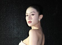 Hoa hậu Việt Nam trổ tài thiện xạ, chưa kịp ngắm đã bắn đổ tim người xem với vóc dáng không thể ấn tượng hơn