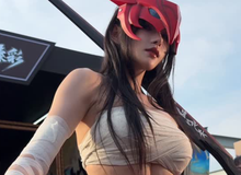 Body hoàn hảo của nữ coser đình đám xứ Trung: "Chấp" cả kéo chân, xóa mỡ bụng mà ngoài đời vẫn "đỉnh" đến mức này!