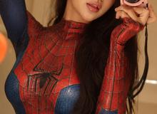Hot girl show hẹn hò gây bão khi nhập vai Người Nhện, "visual" ngạt thở thu hút netizen