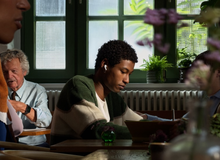 Apple giới thiệu AirPods 5 với loạt công nghệ được nâng cấp rõ rệt