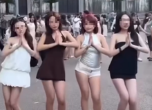Hot "rần rần" vụ việc của nhóm bạn trẻ "nhảy TikTok" trước Nhà Thờ Lớn, có thái độ thiếu chuẩn mực khiến MXH bàn tán