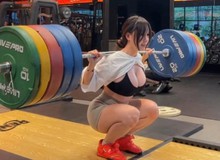 Hot girl Instagram nâng 230kg tạ, dân tình tranh luận sôi nổi