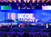 2 khoảnh khắc đặc biệt nhất KOL Summit 2026