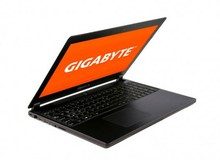 Gigabyte trình làng laptop chơi game P35X với cấu hình khủng