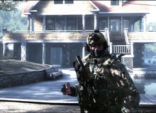 Đang chơi Counter Strike bị cảnh sát khám nhà