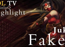 Liên Minh Huyền Thoại: Faker cầm Akali hành cả team đội bạn