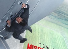 Phim Mission: Impossible 5 hé lộ cảnh Ethan Hunt treo mình trên máy bay