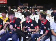 3 gamer Liên Minh Huyền Thoại nổi tiếng của Việt Nam “quẩy” cực sung trước máy quay