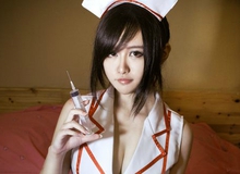 Cùng ngắm Cosplay Akali Y Tá cực xinh và gợi cảm