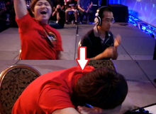 Bó tay với game thủ thua cuộc vì ăn mừng quá sớm