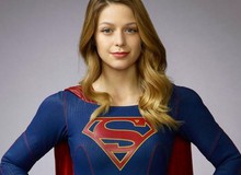 Hình ảnh nữ siêu anh hùng Supergirl tràn ngập trên đất Mỹ