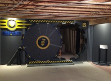 Cuồng Fallout, fan hâm mộ xây hầm chống bom trong nhà