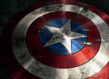 Cân nặng thực sự của khiên Captain America sẽ khiến bạn phải giật mình