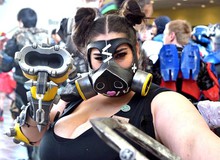 Bất ngờ với bộ ảnh cosplay Overwatch cực "khó đỡ" của fan hâm mộ