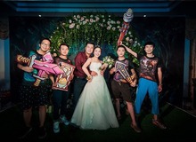 Ngưỡng mộ cặp đôi tổ chức đám cưới theo phong cách Liên Minh Huyền Thoại