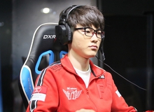 Về đến Hàn Quốc rồi, Faker vẫn để lại "di sản" này ở Liên Minh Huyền Thoại Bắc Mỹ, ai cũng trầm trồ