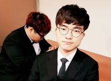 LMHT: Cận cảnh Faker và những người đồng đội SKT T1 đẹp trai nghẹt thở đi tham dự Korea Esports Award 2016