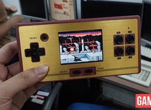 Trên tay máy điện tử 4 nút cầm tay Mega NES mới về Việt Nam: Chơi sướng, mỗi tội màn hơi bé