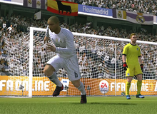 Roberto Carlos & những chàng lùn bá đạo trong FIFA Online 3