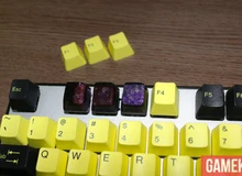 Nói chiếc keycap này gắn đá quý và do người Việt làm chắc chẳng ai tin