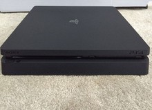 PS4 Slim vừa công bố đã trên đường về Việt Nam, giá gần 7 triệu, PS4 Pro phải đợi sang năm