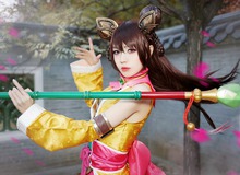 Lạ mắt với cosplay Hoàng Dung trong game di động Anh Hùng Xạ Điêu