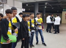 Biến cuộc đối đầu với SKT T1 thành một trận đấu xếp hạng đơn, dù thua GAM vẫn khiến fan hâm mộ LMHT thế giới vô cùng mãn nhãn