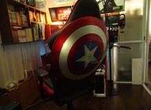 Mê siêu anh hùng, game thủ Việt này chế hẳn ghế gắn khiên Captain America đằng sau