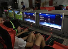 Không 'đú' được cấu hình chiến PUBG, nhiều chủ quán net Việt quyết tâm phổ cập Fortnite Battle Royale