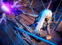 Cosplay nữ tướng Irelia Sát Thủ cực chất trong Liên Minh Huyền Thoại