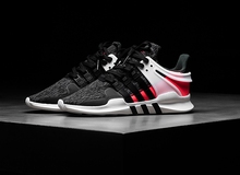 Sau 26 năm trời, adidas vừa hồi sinh lại đôi giày huyền thoại đã từng thay đổi cả thế giới thời trang